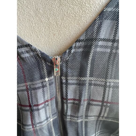 NWT Nice C Curve Gray Plaid Cold Shoulder Romper Jumpsuit Plus Size 1X - Picture 8 of 14